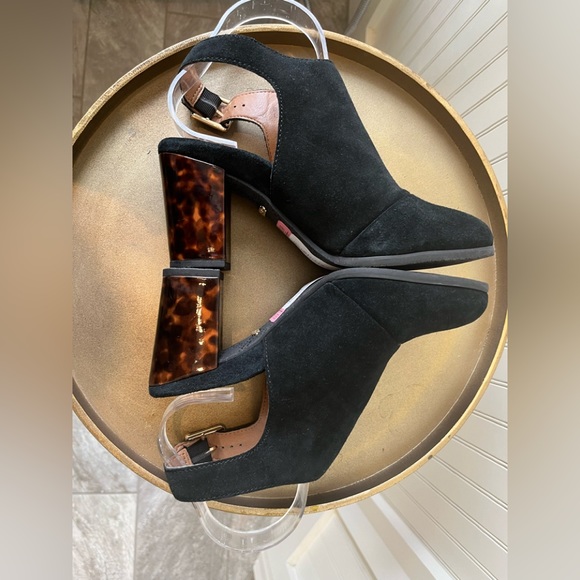 VIONIC LACEY TORTOISE HEEL BLACK SUEDE SLINGBACKS | SIZE 7 | EUC - Picture 5 of 10